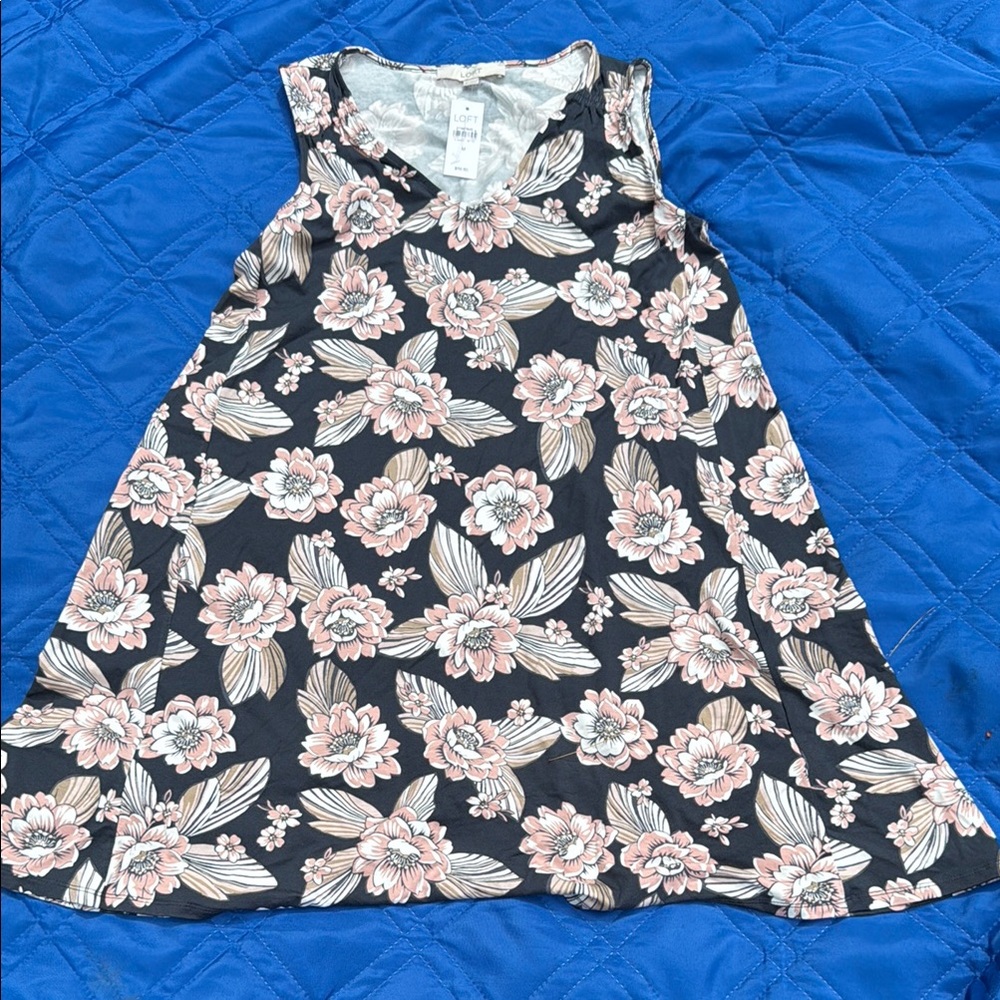 LOFT Floral Print Dress in Gray and Cream